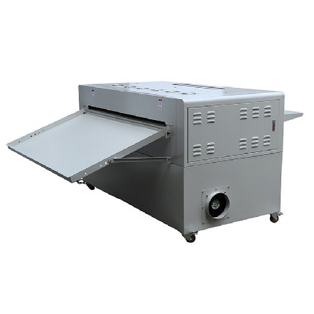 皮革桌布過(guò)膠機(jī) 1350過(guò)油機(jī)